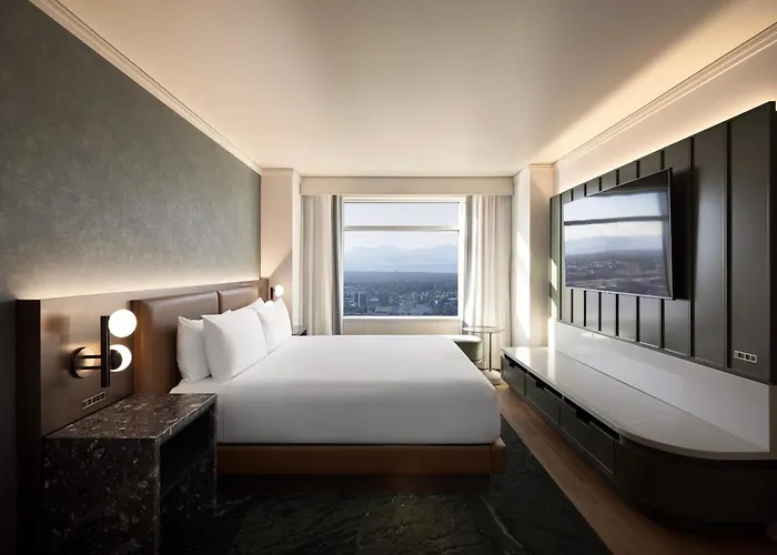 Top Denver Hotels Offering Airport Shuttle Service